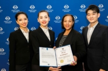 Bộ trưởng nội các Ontario: Shen Yun tiếp thêm sức mạnh và kể ‘câu chuyện về hy vọng’