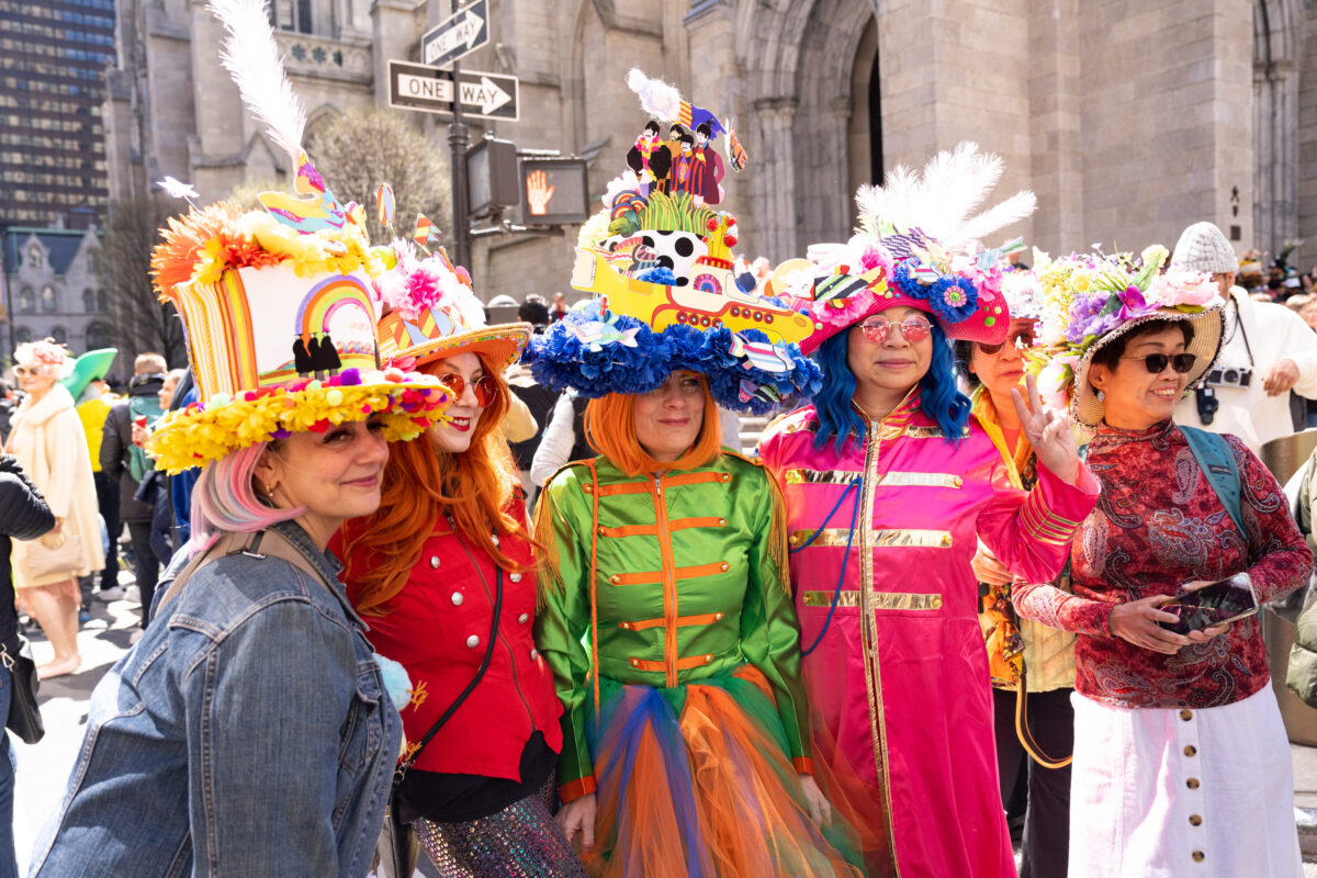 3.Diễn hành Lễ Phục Sinh và Lễ hội Bonnet ở thành phố New York hôm 09/04/2023. (Ảnh: Larry Dye/The Epoch Times)