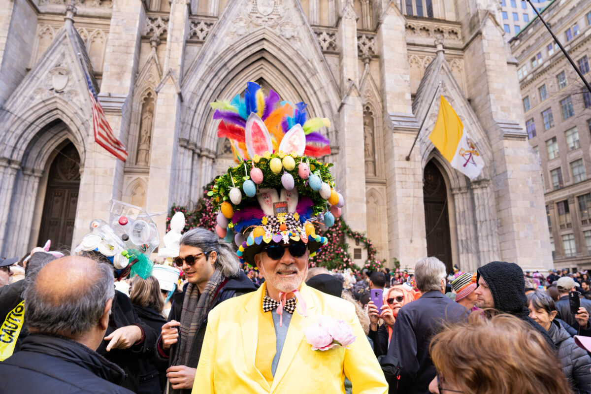 8.Diễn hành Lễ Phục Sinh và Lễ hội Bonnet ở thành phố New York hôm 09/04/2023. (Ảnh: Larry Dye/The Epoch Times)