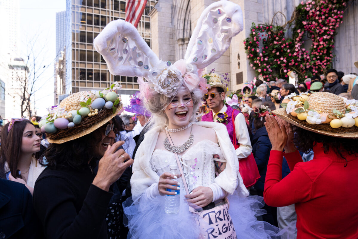 16.Diễn hành Lễ Phục Sinh và Lễ hội Bonnet ở thành phố New York hôm 09/04/2023. (Ảnh: Larry Dye/The Epoch Times)