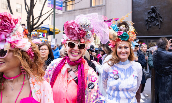 Loạt ảnh: Diễn hành Lễ Phục Sinh và Lễ hội Bonnet ở thành phố New York