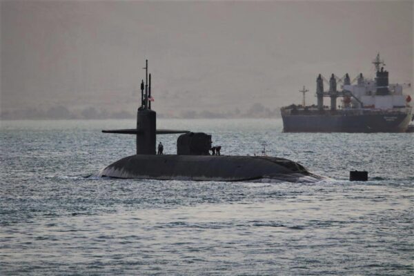 Một tàu ngầm mang hỏa tiễn dẫn đường của Hoa Kỳ, hay còn gọi là “boomer”, có khả năng mang tới 154 hỏa tiễn Tomahawk SLBM. (Ảnh: Hải quân Hoa Kỳ thông qua AP)