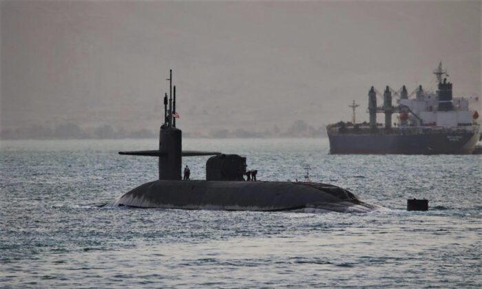 Hoa Kỳ điều tàu ngầm hỏa tiễn dẫn đường tới vùng Vịnh trong bối cảnh căng thẳng với Iran leo thang, Nga gia tăng sự hiện diện quân sự