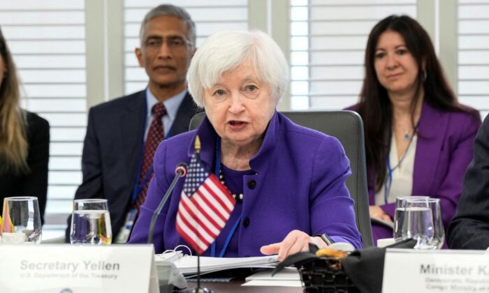 Bà Yellen: Các nhà quản lý thắt chặt quy tắc về tài chính phi ngân hàng, sửa đổi hướng dẫn thời TT Trump