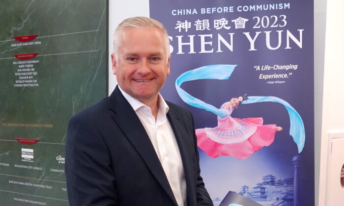Giám đốc Sở Cảnh sát New Zealand: Chương trình biểu diễn của Shen Yun thật ‘Trác tuyệt’