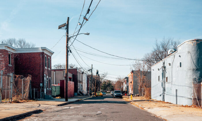 Thành phố Camden, New Jersey, trong một bức ảnh tư liệu. Các chuyên gia cho rằng các chính sách ‘công bằng khí hậu’ sẽ dẫn đến chi phí năng lượng cao hơn cho người Mỹ và sự chuyển dịch của cải từ người nghèo sang người giàu. (Ảnh: Getty Images)