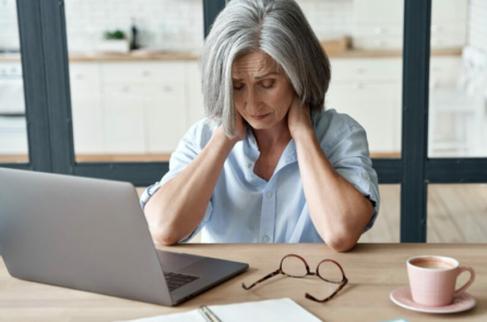 Tạm biệt cơn đau cổ vai gáy