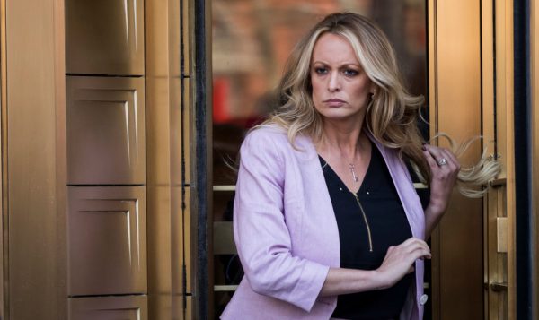 Nữ diễn viên phim người lớn Stormy Daniels tại thành phố New York vào ngày 16/04/2018. (Ảnh: Drew Angerer/Getty Images)