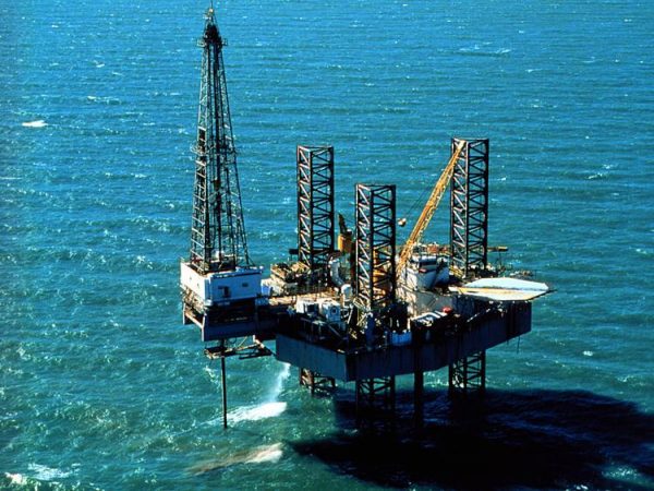 Giàn khoan thăm dò dầu của Công ty Pennzenergy, Ship Shoal 150, ở Vịnh Mexico. (Ảnh: Ảnh lưu trữ của Getty Images)