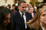 Ông Hunter Biden, con trai của Tổng thống Joe Biden, tham dự buổi lễ trao Huân chương Tự do của Tổng thống, vinh dự dân sự cao quý nhất của quốc gia, trong buổi lễ vinh danh 17 người nhận, tại Phòng phía Đông của Tòa Bạch Ốc ở Hoa Thịnh Đốn, vào ngày 07/07/2022. (Ảnh: Saul Loeb/AFP qua Getty Images)