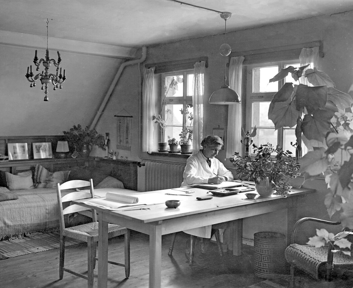 Là một nghệ sĩ và là một người thích sửa chữa và tìm tòi về máy móc từ khi còn nhỏ, bà Grete Wendt đã thành lập xưởng chế tác Wendt & Kühn cùng bà Margaret Kühn ở vùng Grünhainichen, nước Đức, vào năm 1915. (Ảnh: Đăng dưới sự cho phép của công ty Wendt & Kuhn)