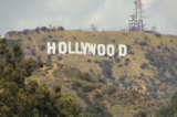 Bảng hiệu Hollywood nhìn từ Los Angeles, California. (Ảnh: Tiffany Brannan/The Epoch Times)