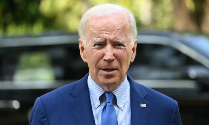 TT Biden rút ngắn chuyến công du ngoại quốc tới hội nghị thượng đỉnh G7 trong bối cảnh cuộc chiến về mức trần nợ