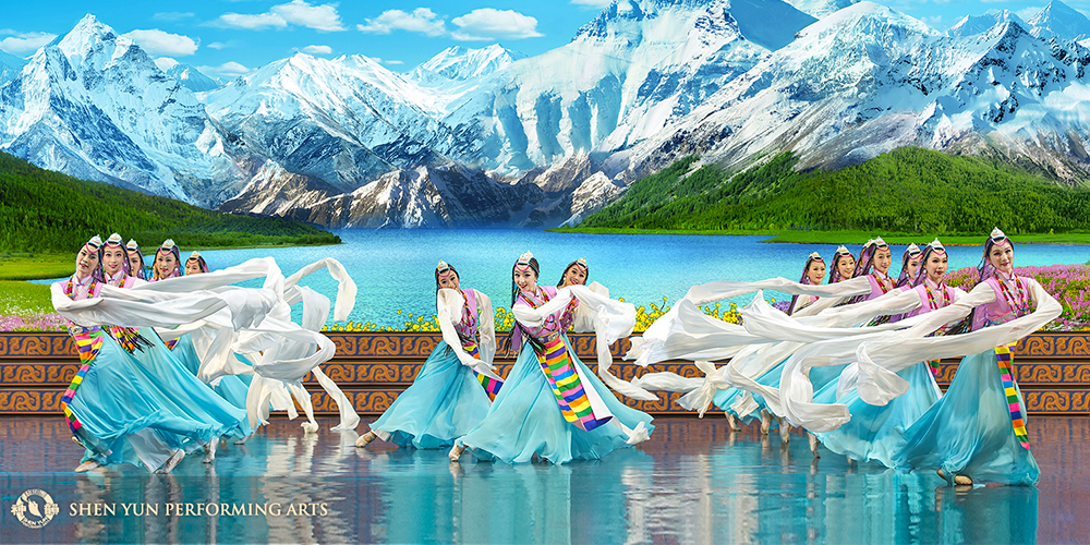 Đoàn Nghệ thuật Biểu diễn Shen Yun đang biểu diễn một điệu múa dân tộc Trung Hoa vào năm 2019. (Ảnh: Nghệ thuật Biểu diễn Shen Yun)