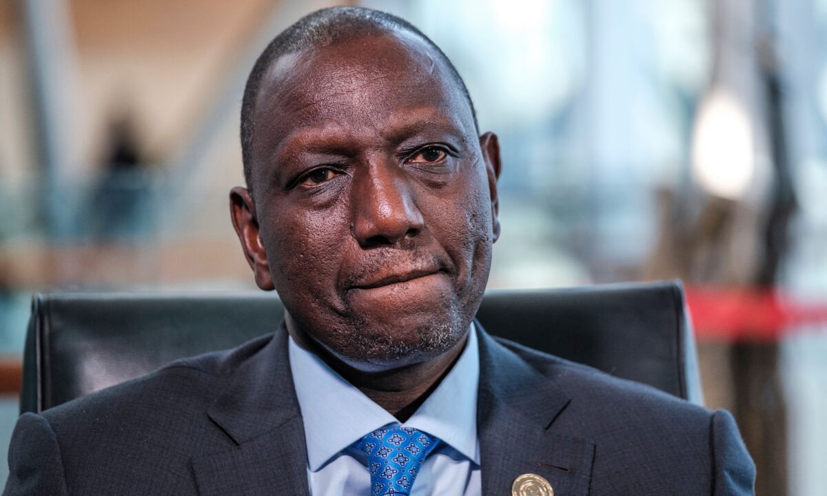 Tổng thống Kenya William Ruto tại trụ sở Liên minh Phi Châu ở Addis Ababa, Ethiopia vào ngày 19/02/2023. (Ảnh: Eduardo Soteras/AFP qua Getty Images)