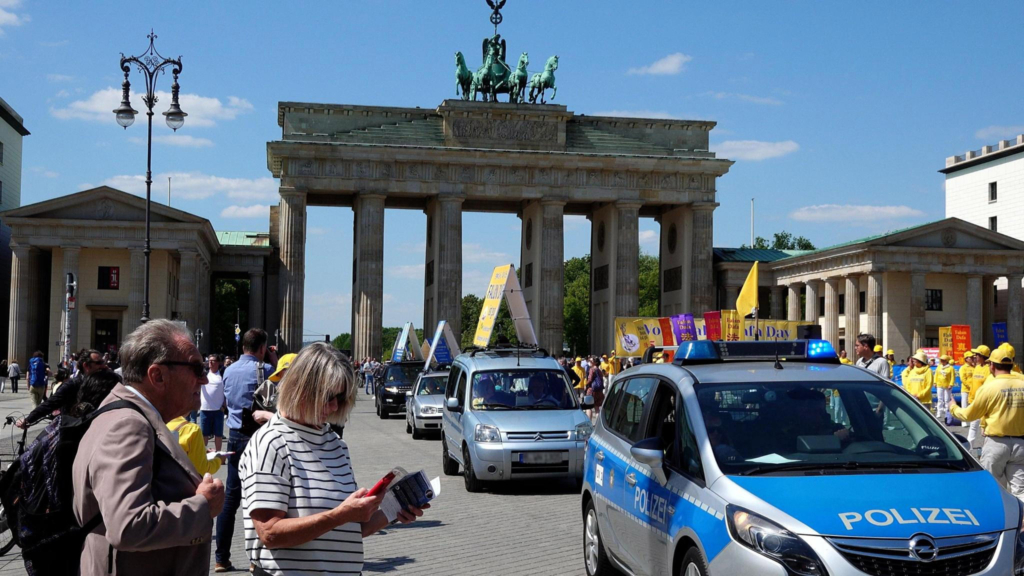 Lễ kỷ niệm Ngày Pháp Luân Đại Pháp Thế Giới tại Berlin, Đức