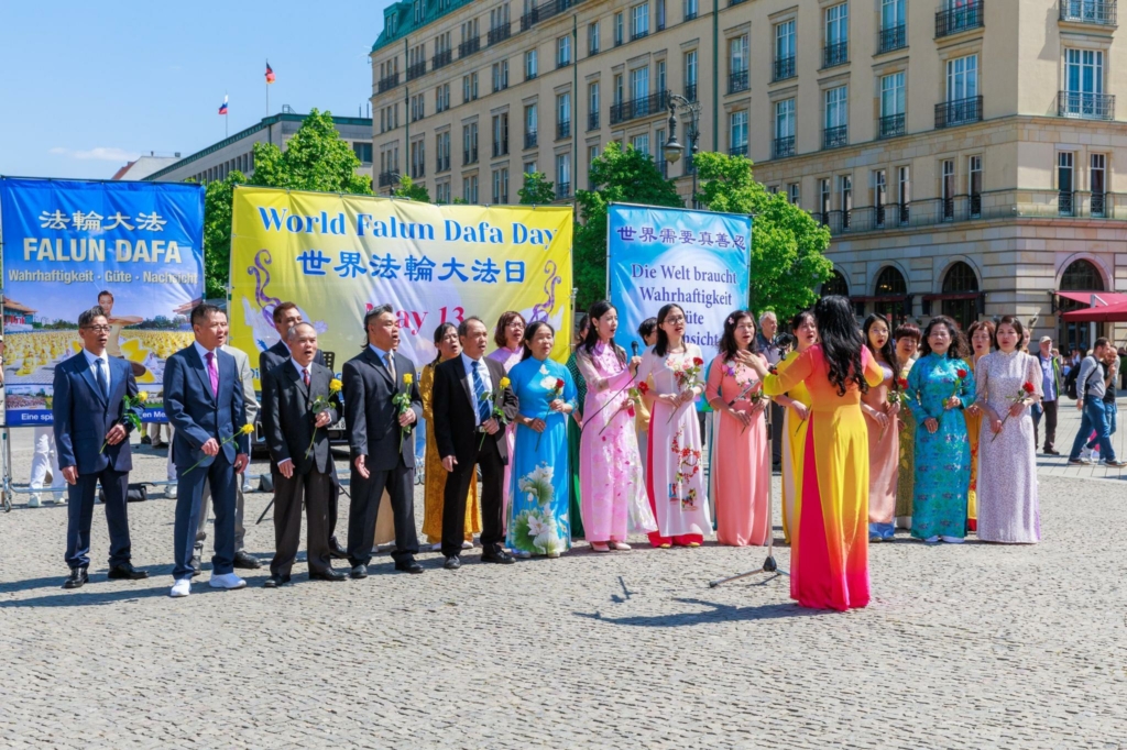 Lễ kỷ niệm Ngày Pháp Luân Đại Pháp Thế Giới tại Berlin, Đức