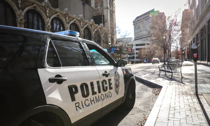 Một chiếc xe của Cảnh sát Richmond ở Richmond, Virginia, vào ngày 20/01/2020. (Ảnh: Samira Bouaou/The Epoch Times)