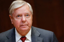 Thượng nghị sĩ Lindsey Graham (Cộng Hòa-South Carolina) tại Hoa Thịnh Đốn vào ngày 25/05/2022. (Ảnh: Ting Shen/Pool/Getty Images)