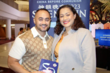 Người dẫn chương trình truyền hình cảm thấy được ban cho sức mạnh nhờ thông điệp của Shen Yun