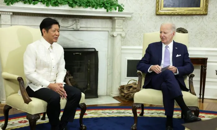 Hoa Kỳ và Philippines tăng cường hợp tác trước mối đe dọa từ Trung Quốc