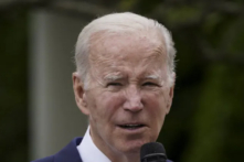 Tổng thống Joe Biden nói về việc “xây dựng dựa trên sự bùng nổ doanh nghiệp nhỏ” trong Tuần lễ Doanh nghiệp nhỏ Quốc gia tại Vườn Hồng tại Tòa Bạch Ốc ở Hoa Thịnh Đốn hôm 01/05/2023. (Ảnh: Madalina Vasiliu/The Epoch Times)
