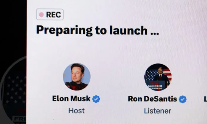 Trong hình minh họa này, Thống đốc Florida Ron DeSantis tham gia cùng Tổng giám đốc Elon Musk trên Twitter Spaces để chính thức tuyên bố tham gia cuộc đua giành đề cử của Đảng Cộng Hòa, tại Chicago hôm 24/05/2023. (Ảnh: Scott Olson/Getty Images)