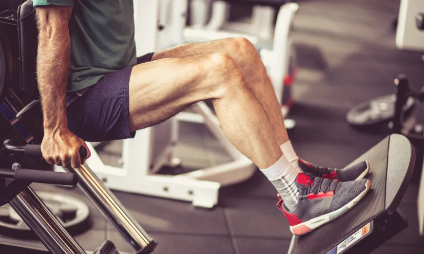 Một nghiên cứu dọc phát hiện thấy rằng [rèn luyện] đôi chân khỏe mạnh giúp ích cho tim. (Ảnh: Mladen Zivkovic/Shutterstock)