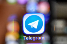 Biểu tượng của ứng dụng nhắn tin Telegram trong một bức ảnh không đề ngày tháng. (Ảnh: Yuri Kadobnov/AFP qua Getty Images)