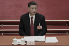 Lãnh đạo Trung Quốc Tập Cận Bình tham dự khai mạc kỳ họp đầu tiên của Đại hội đại biểu Nhân dân Toàn quốc khóa 14 tại Bắc Kinh hôm 05/03/2023. (Ảnh: Lintao Zhang/Getty Images)