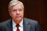 Thượng nghị sĩ Lindsey Graham (Cộng Hòa-South Carolina) tại Hoa Thịnh Đốn hôm 25/05/2022. (Ảnh: Ting Shen/Pool/Getty Images)