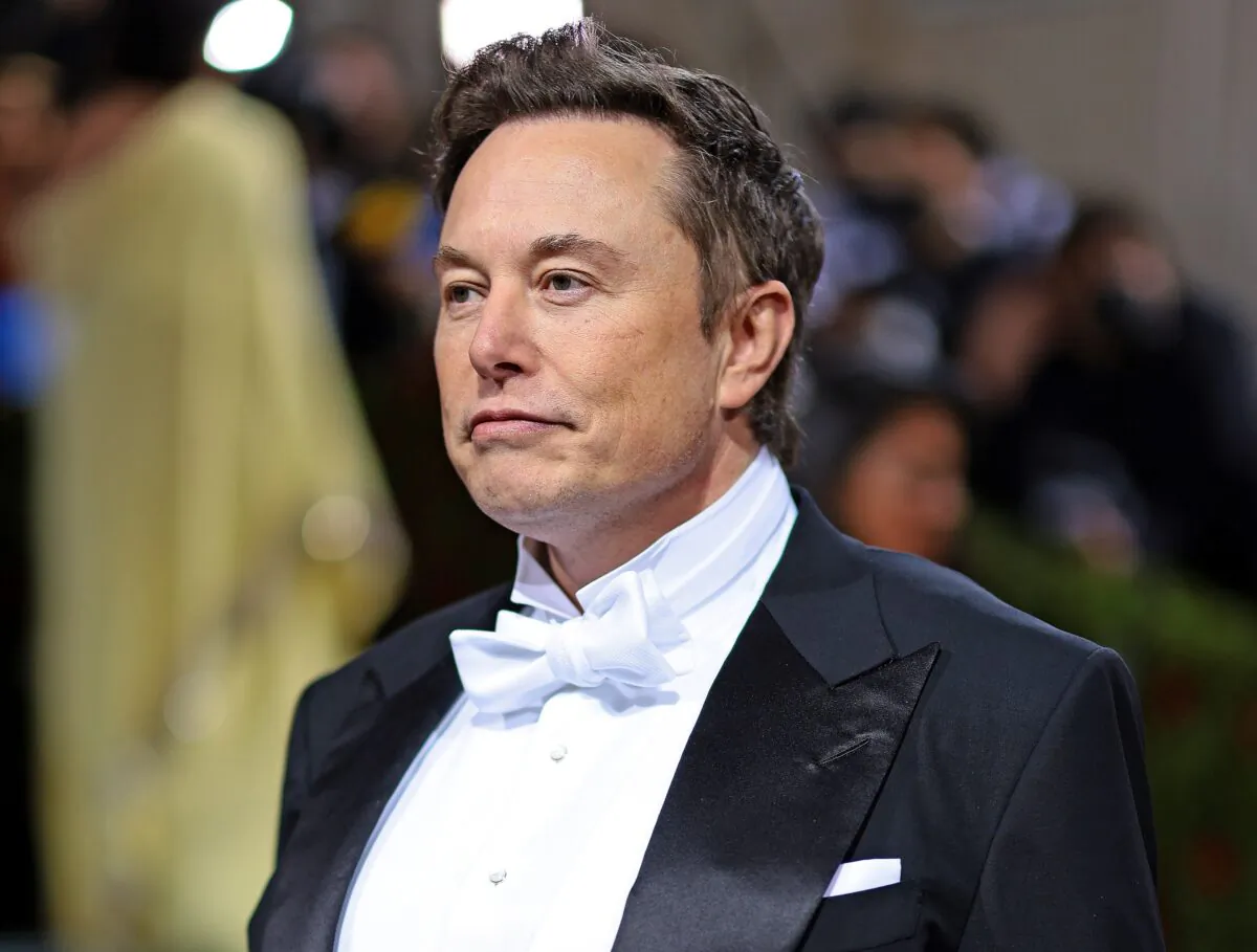 Ông Elon Musk tham dự Lễ kỷ niệm Met Gala 2022 “Ở Mỹ quốc: Tuyển tập Thời trang” tại Bảo tàng Nghệ thuật Trung tâm ở New York vào ngày 02/05/2022. (Ảnh: Dimitrios Kambouris/Getty Images dành cho The Met Museum/Vogue)