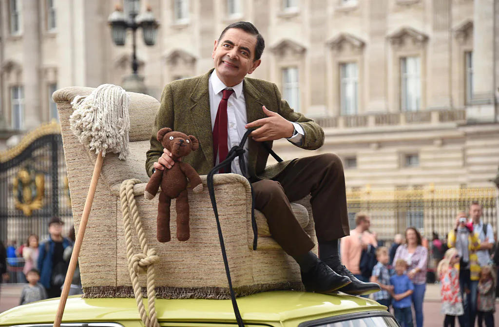 Biểu tượng hài kịch của Anh quốc Mr. Bean đến Cung điện Buckingham để mừng [nhân vật này] tròn 25 tuổi, và ra mắt bộ DVD Boxset Kỷ niệm 25 năm Mr. Bean tại The Mall ở London, nước Anh vào ngày 04/09/2015. (Ảnh: Stuart C. Wilson/Getty Images for Universal Pictures Home Entertainment)