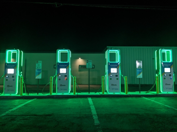 Trạm sạc Electrify America (Ảnh: Đăng dưới sự cho phép của Electrify America)