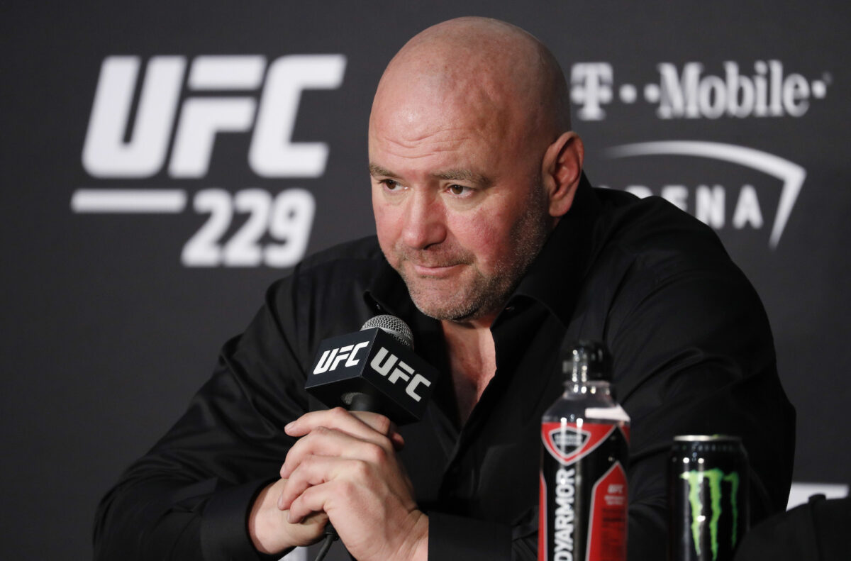 Ông Dana White, chủ tịch của UFC, trình bày tại một cuộc họp báo sau sự kiện võ thuật tổng hợp UFC 229 ở Las Vegas vào ngày 06/10/2018. (Ảnh: Tư liệu của AP/John Locher)