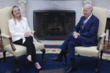 Tổng thống Hoa Kỳ Joe Biden gặp Thủ tướng Ý Giorgia Meloni tại Oval Office của Tòa Bạch Ốc hôm 27/07/2023 tại thủ đô Hoa Thịnh Đốn. (Ảnh: Win McNamee/Getty Images)