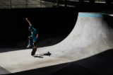 Học sinh tại trường Surf Skate Science không chỉ học trượt băng hay lướt sóng, mà còn học về kỹ thuật, khoa học, thiết kế, nghệ thuật, và toán học. (Ảnh: Đăng dưới sự cho phép của Surf Skate Science)