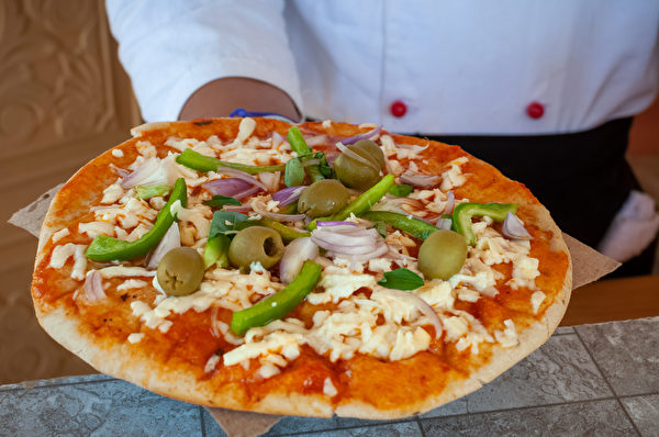 Pizza phong cách Cuba (Pizza Cubana). (Ảnh: Shutterstock)
