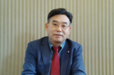 Ông Cho Chung-yeol, giám đốc điều hành kiêm Chủ Nhà xuất bản tờ Andong Daily (Ảnh: Lee Yun-Jeong/The Epoch Times)