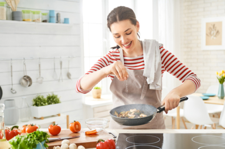 5 vật dụng nhà bếp trở nên độc hại khi sử dụng sai cách