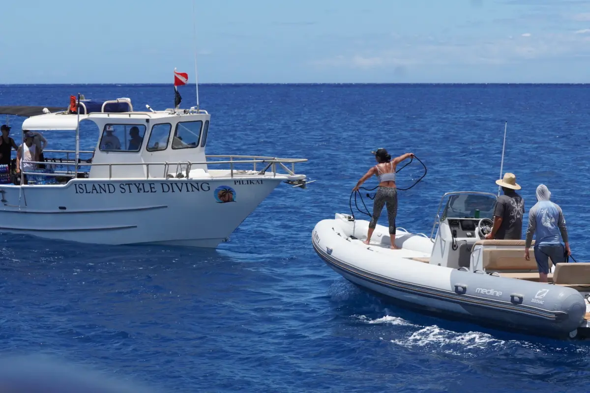Đội tàu tình nguyện sẵn sàng đưa đồ tiếp tế cho nạn nhân ở Maui