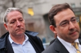 Ông Charles McGonigal (trái), người từng đứng đầu bộ phận phản gián của văn phòng FBI ở New York cùng luật sư Seth Ducharme của mình rời Tòa án Liên bang Manhattan ở thành phố New York hôm 23/01/2023. (Ảnh: Michael M. Santiago/Getty Images)