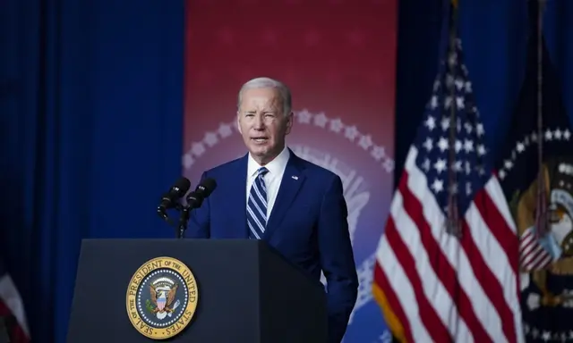 Tổng thống Hoa Kỳ Joe Biden có bài diễn văn đánh dấu kỷ niệm một năm ngày ông ký thành luật Đạo luật Lời hứa Giải quyết Chất độc Toàn diện (PACT) tại Trung tâm Y tế George E. Wahlen của Bộ Cựu chiến binh ở thành phố Salt Lake, Utah, hôm 10/08/2023. (Ảnh: Madalina Vasiliu/The Epoch Times)