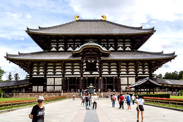 Ảnh: Tham quan chùa Todaiji, di sản thế giới ở thành phố Nara, Nhật Bản