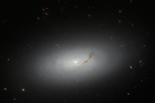 Kính viễn vọng Không gian Hubble của NASA đã chụp được ảnh của thiên hà hình thấu kính NGC 3156. (Ảnh: NASA)