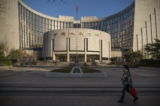 Trụ sở chính của Ngân hàng Nhân dân Trung Quốc (PBOC) được chụp ở Bắc Kinh, Trung Quốc, vào ngày 13/12/2021. (Ảnh: Andrea Verdelli/Bloomberg qua Getty Images)