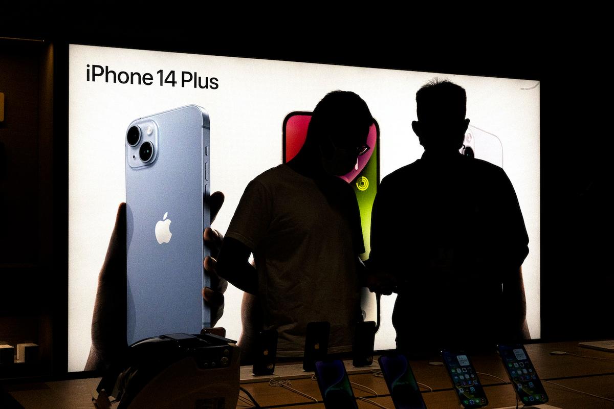 Trung Quốc lưu ý ‘những trục trặc về an ninh’ với iPhone khi các cơ quan cấm nhân viên không được sử dụng