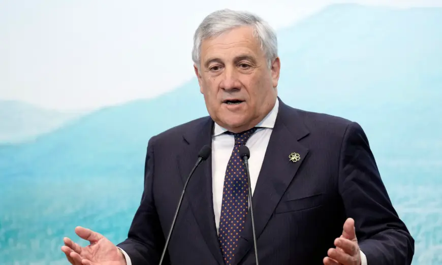 Ngoại trưởng Ý Antonio Tajani nói trong một cuộc họp báo khi kết thúc cuộc họp các Ngoại trưởng G7 tại khách sạn Karuizawa Prince ở Karuizawa, quận Nagano, Nhật Bản, hôm 18/04/2023. (Ảnh: Franck Robichon/Pool/AFP qua Getty Images)