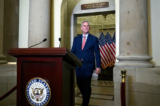 Chủ tịch Hạ viện Kevin McCarthy loan báo mở cuộc điều tra đàn hặc Tổng thống Joe Biden tại Tòa nhà Capitol ở Hoa Thịnh Đốn, hôm 12/09/2023. (Ảnh: Andrew Caballero-Reynolds/AFP qua Getty Images)