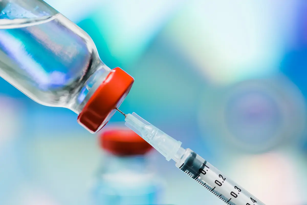 ‘Chất độc thần kinh mạnh’ thimerosal vẫn được dùng trong một số loại vaccine cúm